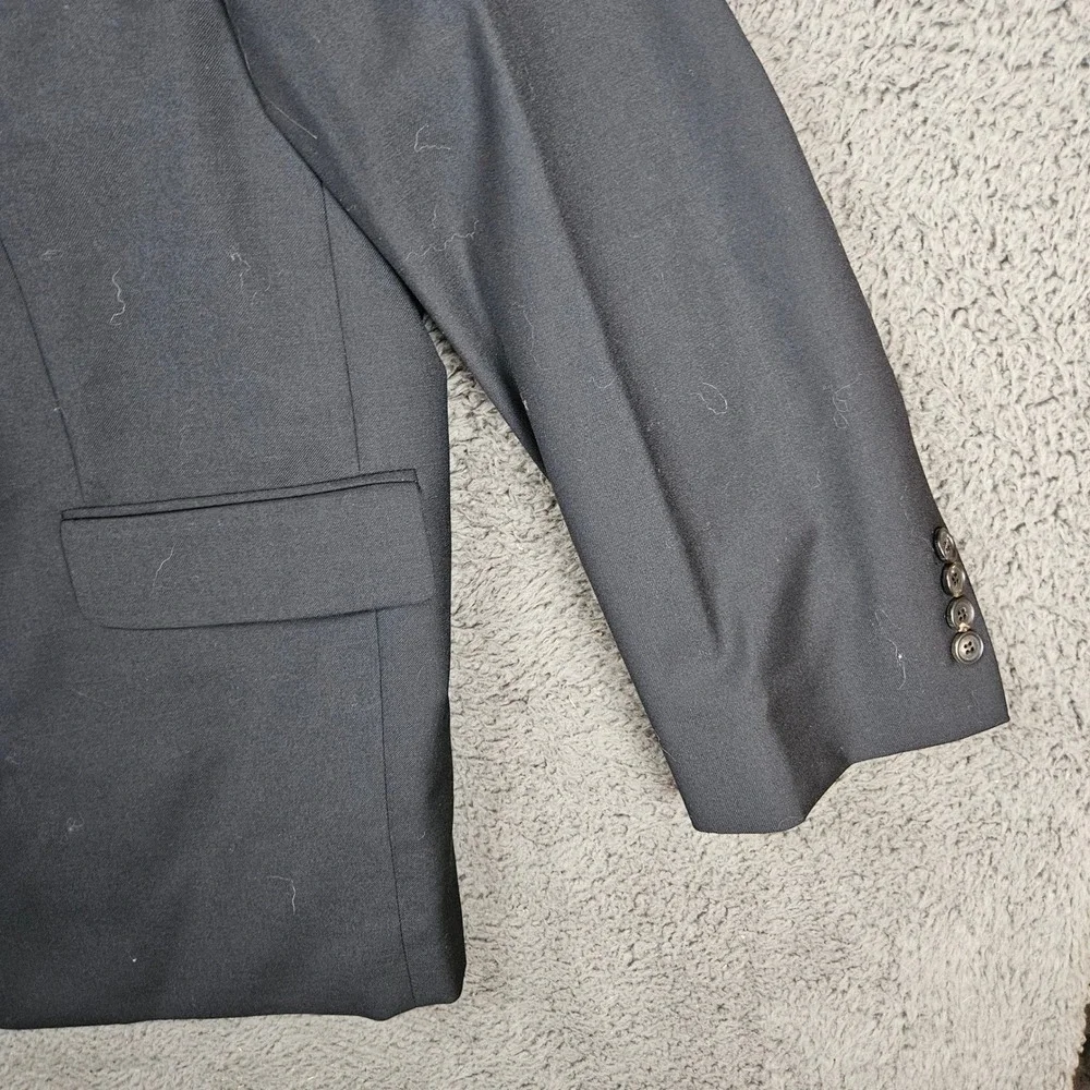 Zeglio 50 Mens Black 2 Piece Suit Jacket and Vest Gold Paisley Lining